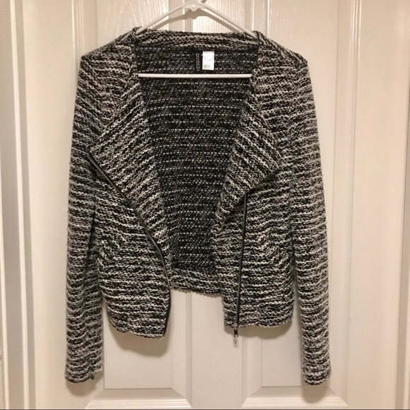 H&M ✨ Sweater Jacket ✨ - Picture 7 of 7